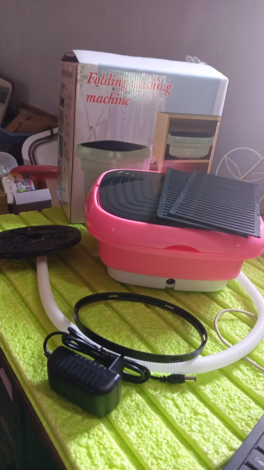 Mini Foldable and Portable Washing Machine